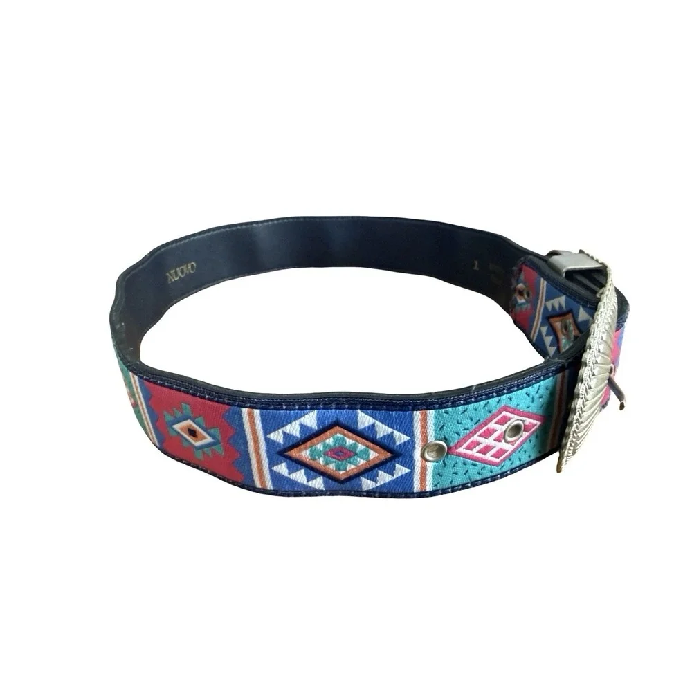 County Seat Belt sz 1 Vintage 90s Mall Brand Nuovo Aztec Southwestern